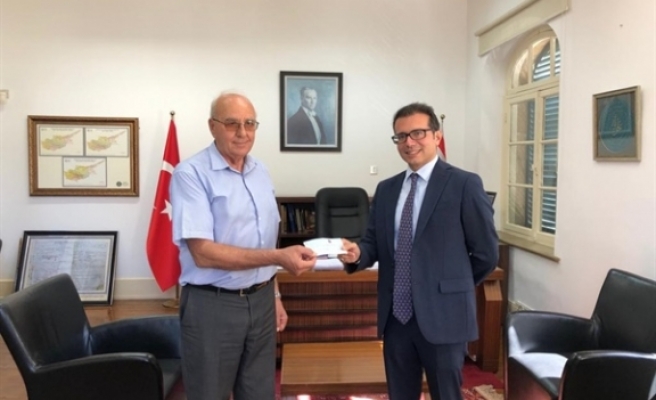 Barutçuzade Ahmet Vasıf Efendi Vakfı eğitime 350 bin TL katkı sağladı