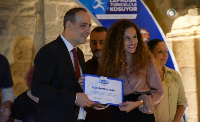 Lefkoşa Turkcell’le Koşuyor Maratonu’nun Ödül Töreni gerçekleştirildi