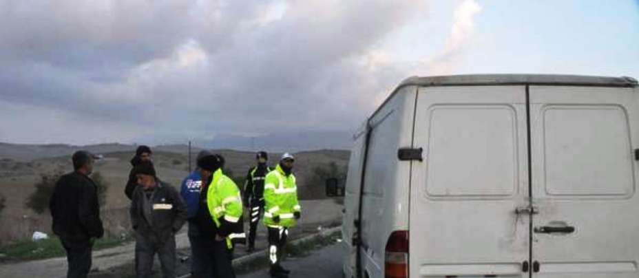 Lefkoşa ve İskele Polis Müdürlükleri, sorumluluk bölgelerinde Trafik ve Asayiş denetimleri gerçekleştirdi