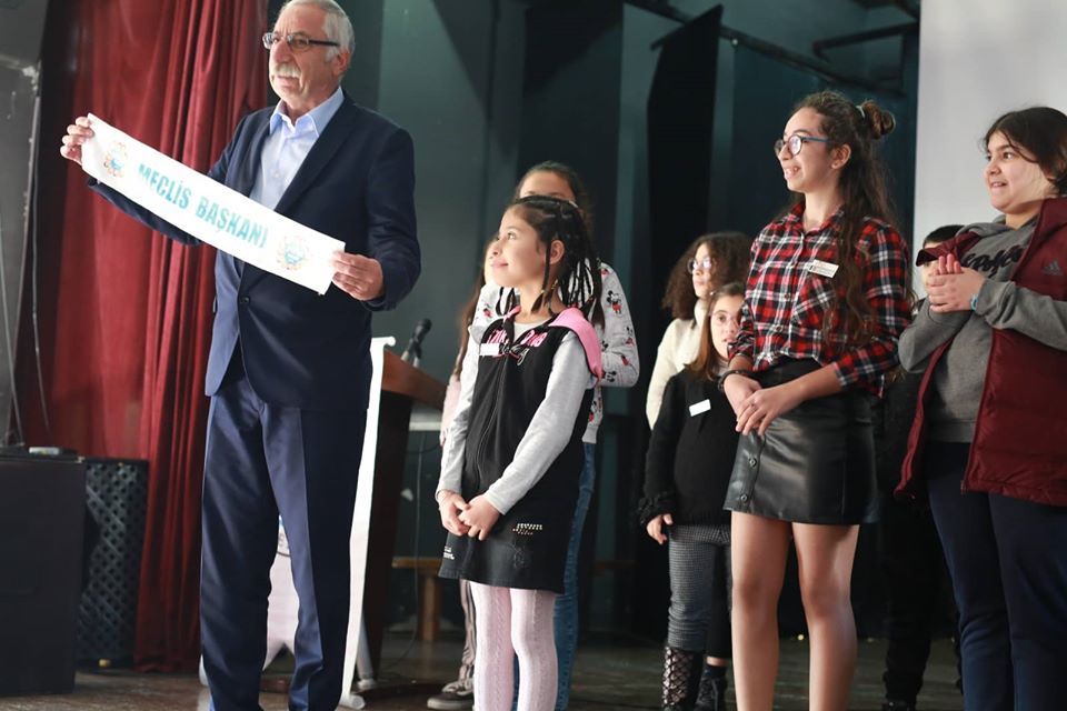Girne Belediyesi Çocuk Meclisi bugün, başkanını seçti