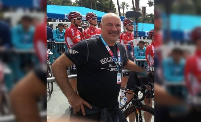 Bisiklet Milli Takım antrenörü Zihni Üney
