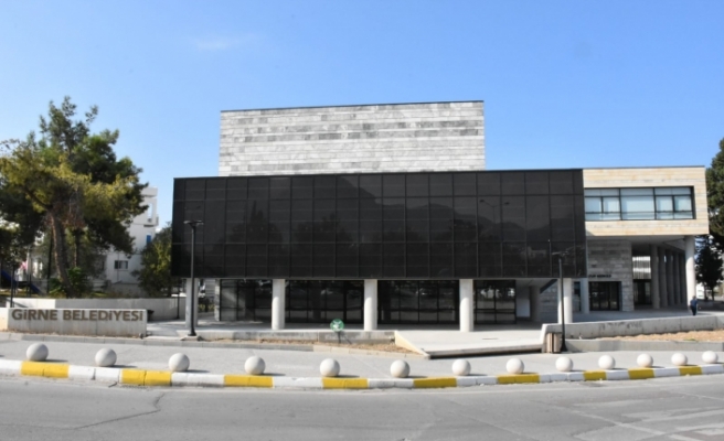 Girne Belediyesi, yeni hizmet binasında