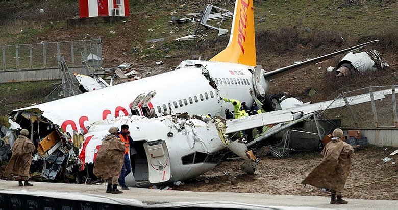 İstanbul'daki uçak kazasıyla ilgili iki pilot hakkında soruşturma