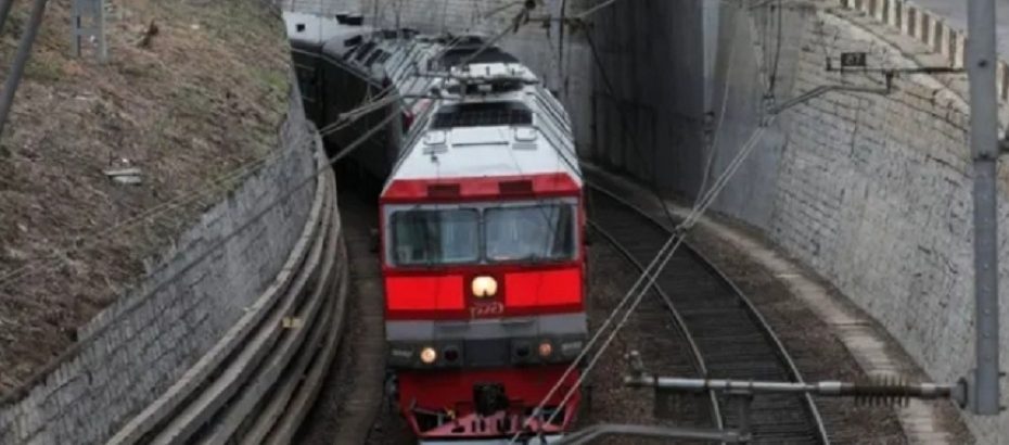 Rusya Çin’e yolcu demir yolu ulaşımını durdurdu