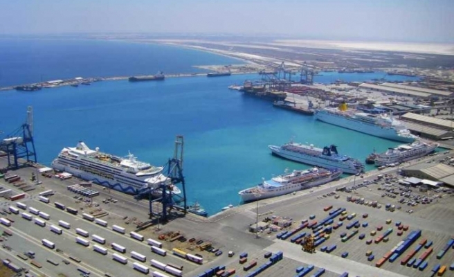 Larnaka Limanı, geçici olarak 