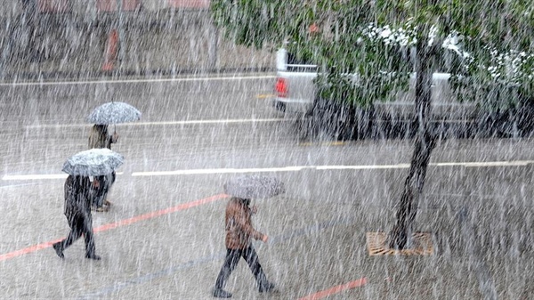 Havanın hafta boyunca serin ve yağmurlu olması öngörülüyor