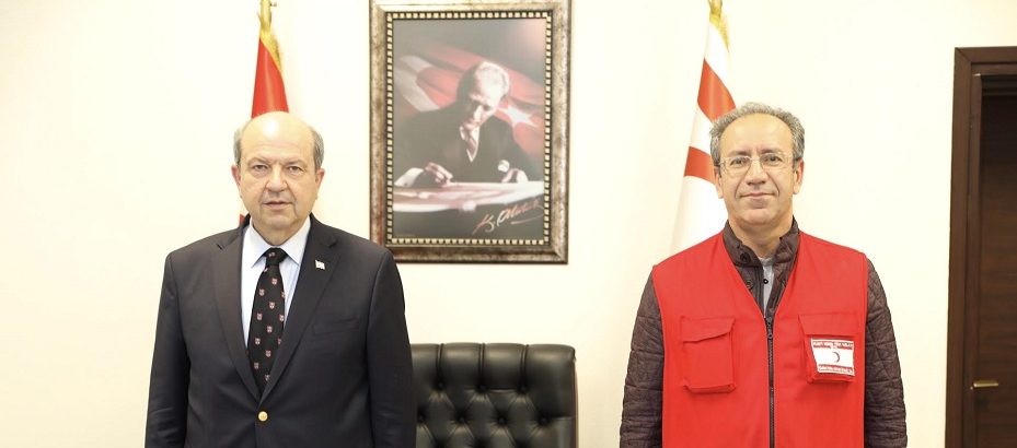 Başbakan Tatar, Kızılay yardımları konusunda bilgi aldı