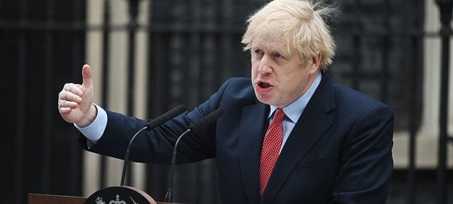 İngiltere Başbakanı Johnson Kovid-19 salgınında ‘Maksimum risk’ uyarısı yaptı