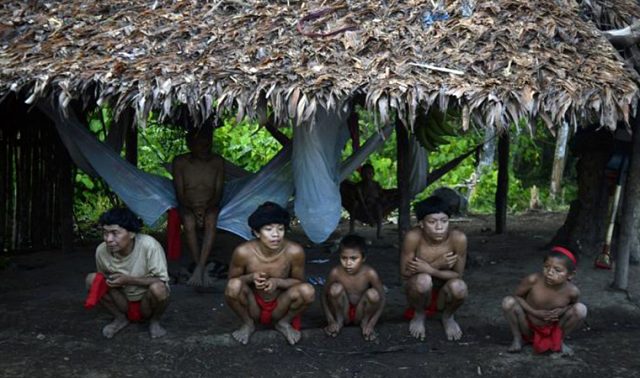 Koronavirüs, Amazon ormanlarında dış dünyaya kapalı yaşayan kabileye de bulaştı