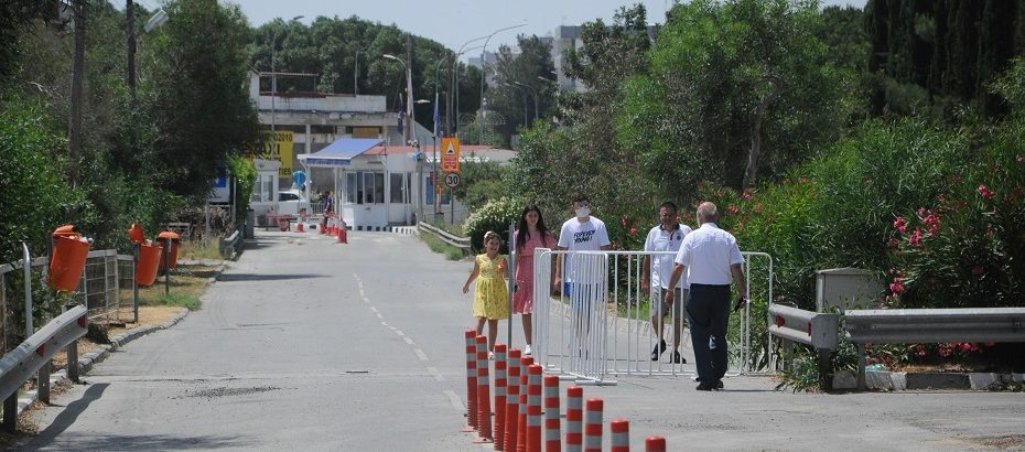 Rum Yönetimi, Lokmacı dışındaki tüm geçiş kapılarını açtı