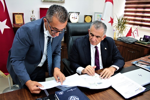 Bakan Çavuşoğlu, Alsancak Mare Monte Lions Kulübü heyetini kabul etti