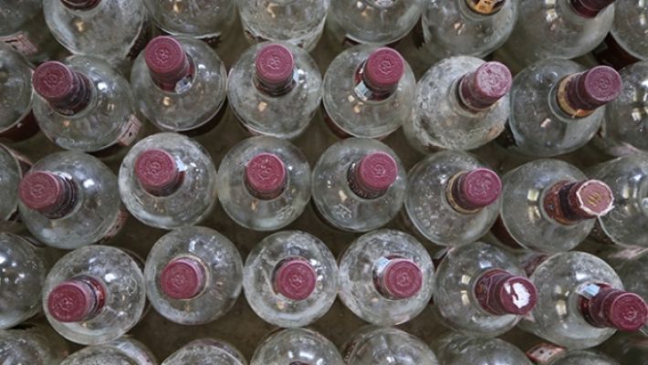 Hindistan’da sahte içki ölümleri devam ediyor