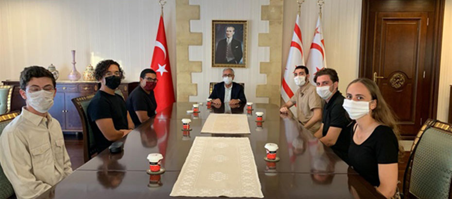 Cumhurbaşkanı Akıncı Birleşik Krallık Kıbrıs Türk Öğrenci Federasyonu yetkililerini kabul etti