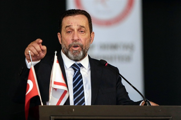 Denktaş, Rum Yönetimi Başkanı Nikos Anastasiades’in Kıbrıslı Türkleri görmezden gelen anlayışını sürdürdüğünü söyledi