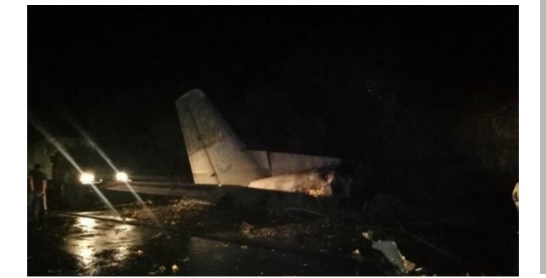 Ukrayna’da askeri uçak düştü