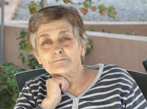 Emekli öğretmen Ayşe Kalfaoğlu sevenlerini üzdü
