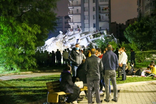 İzmir’deki depremde can kaybı 36’ya yükseldi