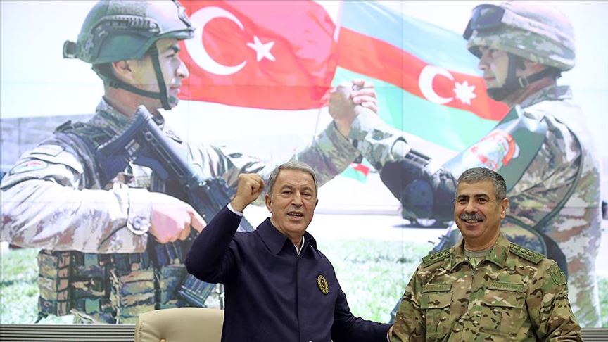 Akar: Azerbaycan ordusu gücünü tüm dünyaya gösterdi