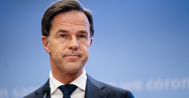 Hollanda’da şok istifa