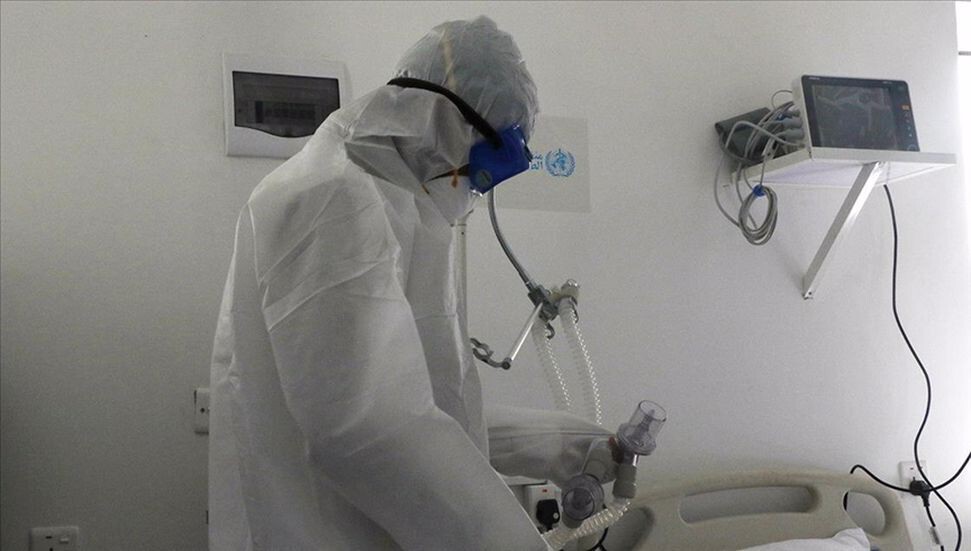 Türkiye'de 20 bin 428 kişinin koronavirüs testi pozitif çıktı, 102 kişi hayatını kaybetti