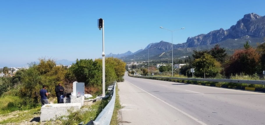 Lefkoşa Haydar Aliyev Caddesi ve Girne Çevre Yoluna  T tipi hız tespit kameraları monte edildi