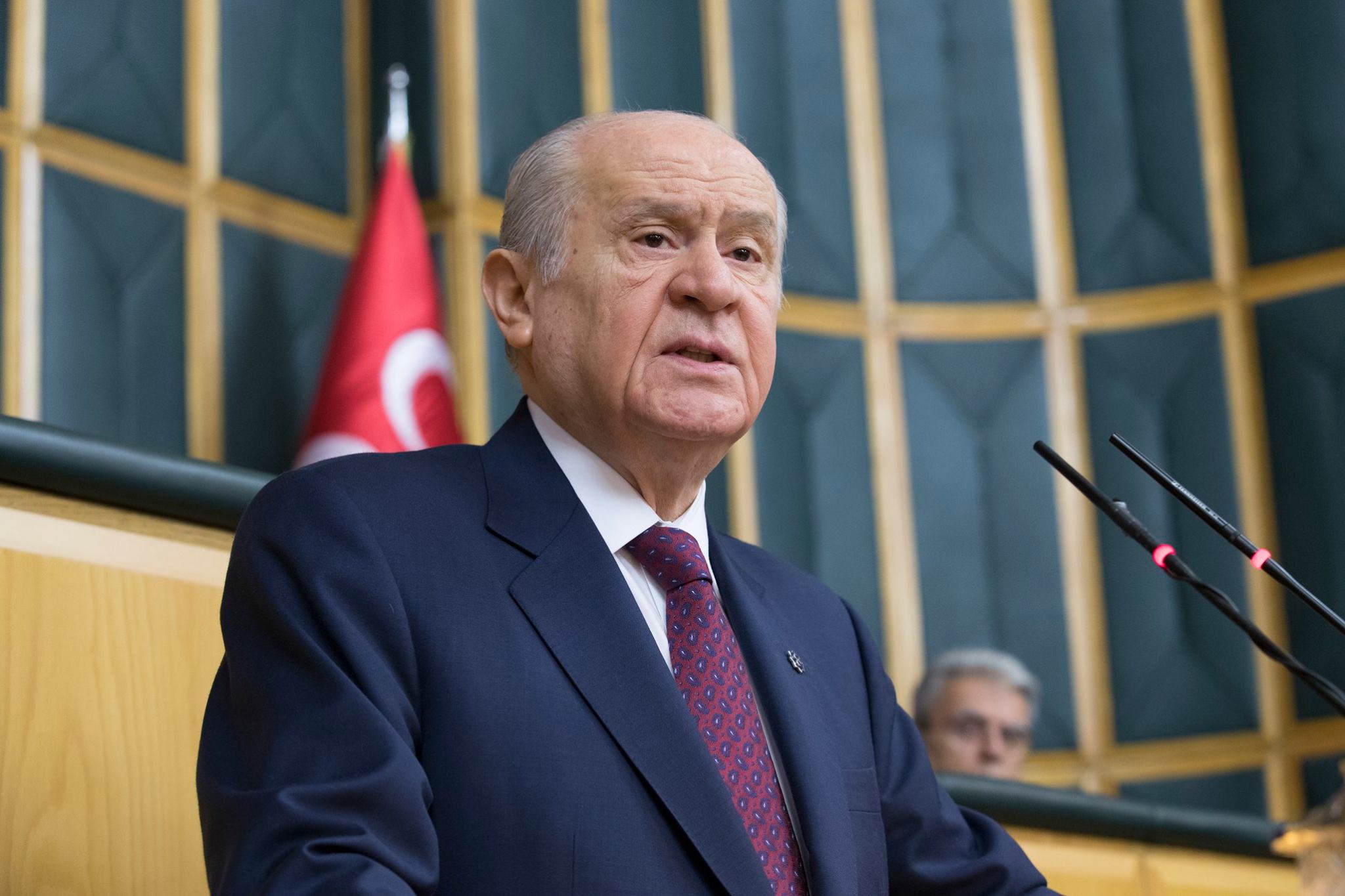 Devlet Bahçeli, 4’üncü Cumhurbaşkanı Mustafa Akıncı’ya ‘ahmak’ dedi