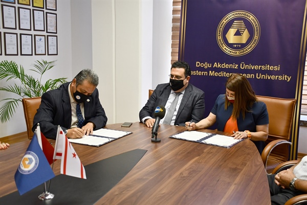 Doğu Akdeniz Üniversitesi (DAÜ) ile Milli Eğitim ve Kültür Bakanlığı, Mesleki Teknik Öğretim Dairesi arasında iş birliği protokolü imzalandı