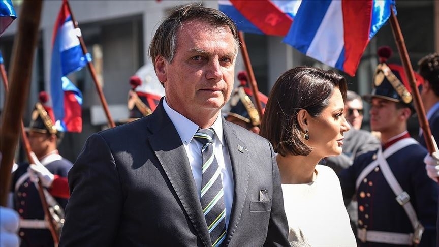 Brezilya’da Devlet Başkanı Bolsonaro, tartışmalı sosyal medya kararnamesini imzaladı