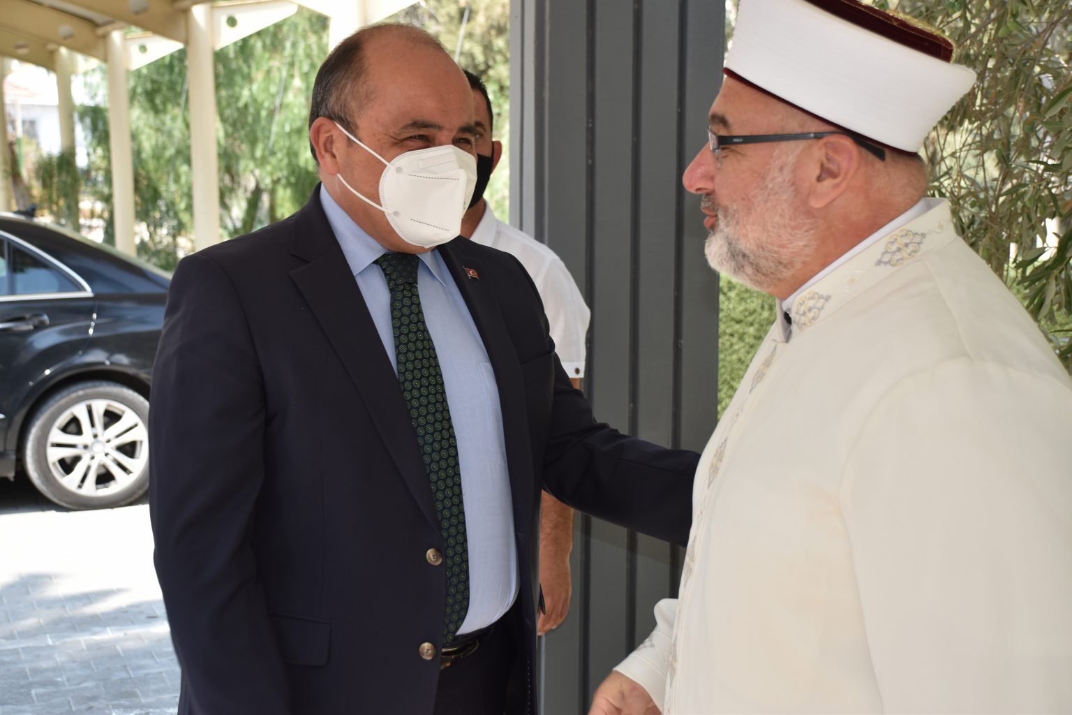 Büyükelçi Başçeri Din İşleri Başkanı Ünsal’ı ziyaret etti