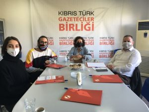 Kuir Kıbrıs Derneği, Kıbrıs Türk Gazeteciler Birliği Başkanı Emin Akkor ile görüştü