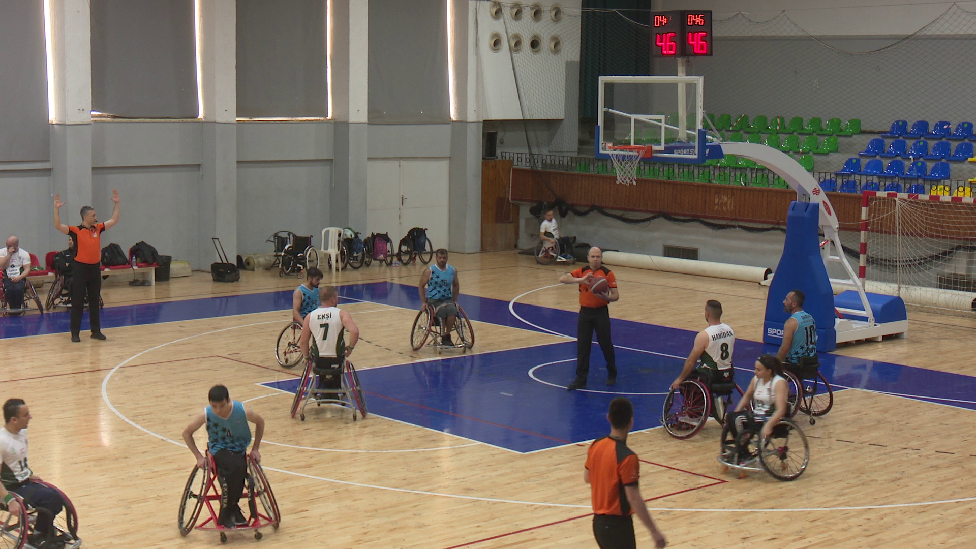 Türkiye Tekerlekli Sandalye Basketbol Süprr Lig 18.hafta maçında Vakıflar önemli bir galibiyet aldı