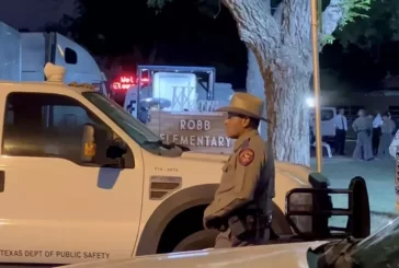 Teksas'ta bir ilkokula düzenlenen silahlı saldırıda 18'i çocuk 21 kişi hayatını kaybetti