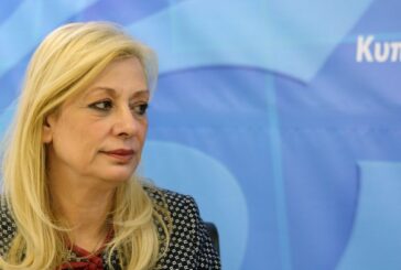 Rum Çalışma Bakanı Zeta Emilianidu hayatını kaybetti