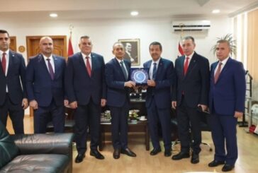 Ertuğruloğlu, Irak Türkmen Cephesi Genel Başkanı Turan ve beraberindeki heyeti kabul etti