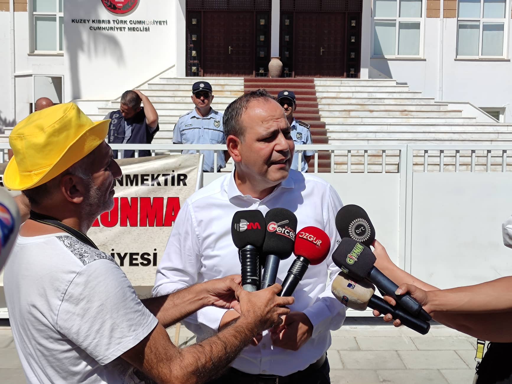 Harmancı: Tek gaileleri AKP’nin “birleştirin” emrini uygulamak