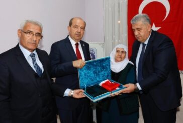 Tatar, Malatyalı Kıbrıs şehidi Seçim Kılıçaslan'ın ailesini ziyaret etti