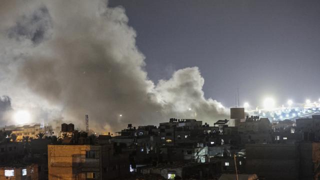 İsrail uçakları, Gazze’de Hamas’a ait iki noktayı vurdu