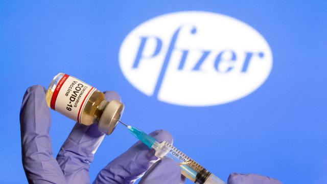 Çin, Pfizer’ın COVID-19 ilacının internetten satışına izin verdi
