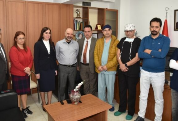 Dr. Burhan Nalbantoğlu Devlet Hastanesi’nde iki böbrek nakli operasyonu daha…