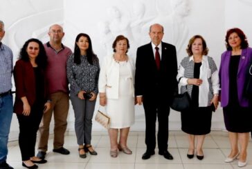 Cumhurbaşkanı Tatar, el işi sergisinin açılışına katıldı