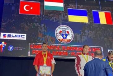 Hala Sultan İlahiyat Koleji öğrencisi Sedef Nergiz, Avrupa Yıldızlar Boks Şampiyonası’nda 75 kg’da 2. oldu