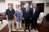 Cumhurbaşkanı Ersin Tatar; tiyatrocu, şair ve yazar Yenilmez Sanat Merkezi kurucusu Ahmet Yenilmez’i kabul etti