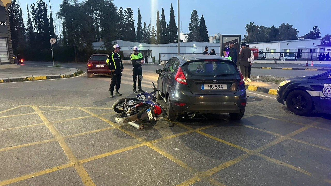 19 yaşındaki motosiklet sürücüsü ağır yaralandı