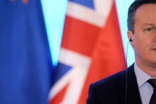 İngiltere Dışişleri Bakanı Cameron, Hamas'a 40 günlük ateşkes teklif edildiğini belirtti