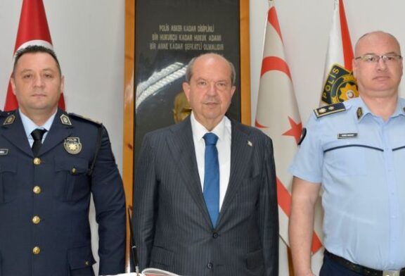 Cumhurbaşkanı Ersin Tatar, Girne Polis Müdürlüğü’nü ziyaret etti