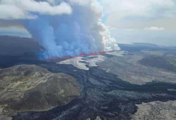 İzlanda'da 2,5 kilometre uzunluğunda bir volkanik yarık oluştu