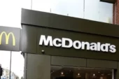 McDonald's'ın kârı, Orta Doğu'daki çatışmaların satışları etkilemesiyle beklentileri karşılayamadı