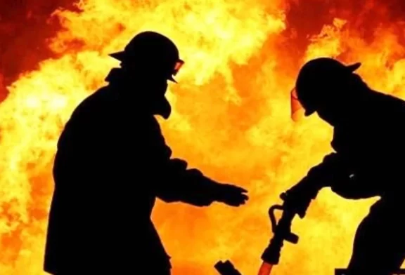 Tuzla'da yangın: 30 dönümlük alandaki buğday ve anızlar yandı